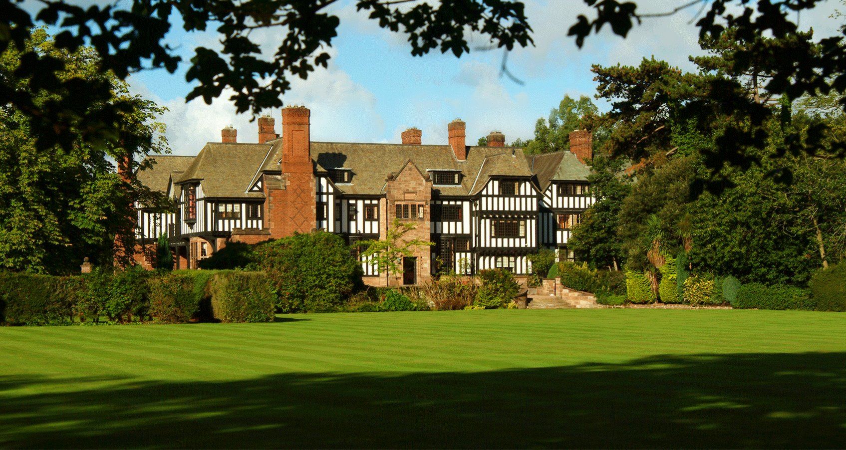 Inglewood Manor Hotel Ledsham  Exterior foto