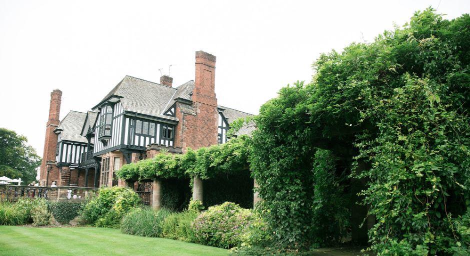 Inglewood Manor Hotel Ledsham  Exterior foto